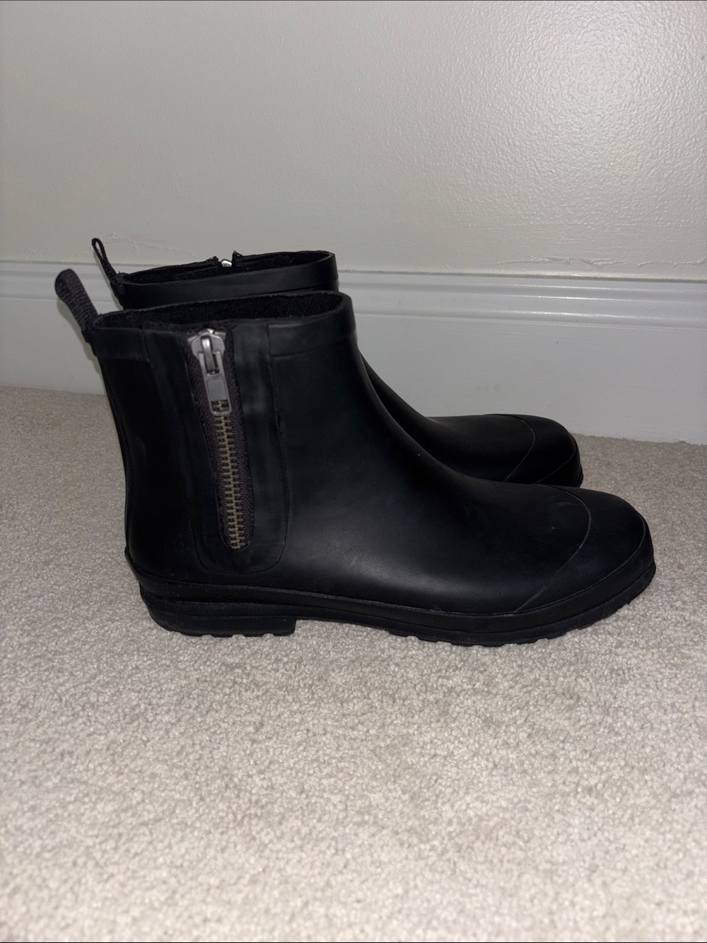 Madewell Black Rubber Chelsea Rain Boot with Side Zipper